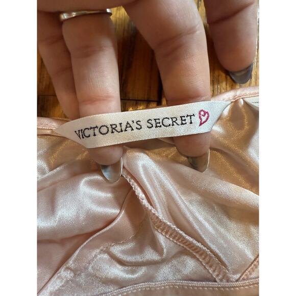 Victoria's Secret Slip Dress Womens Small Pink Satin Nightgown Side Slit Straps - Picture 4 of 6